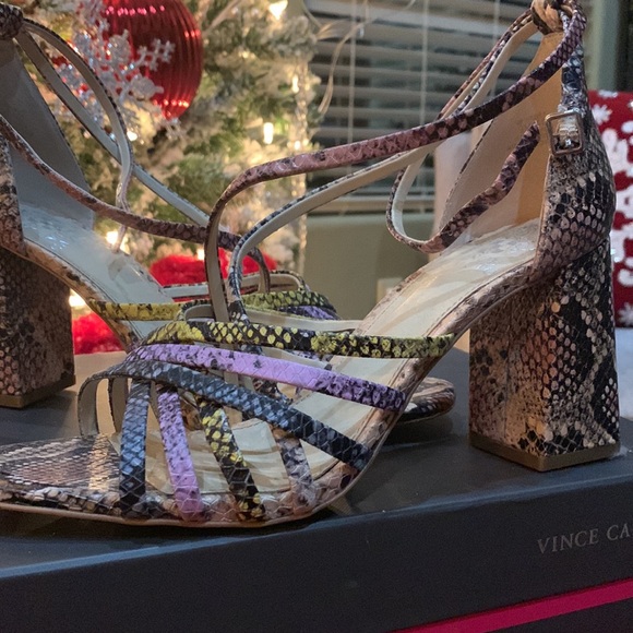 Vince Camuto Heels - Picture 2 of 5